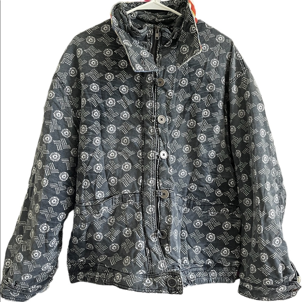 FREE PEOPLE puffer jacket; blue/white/gray; Women/Men; Large